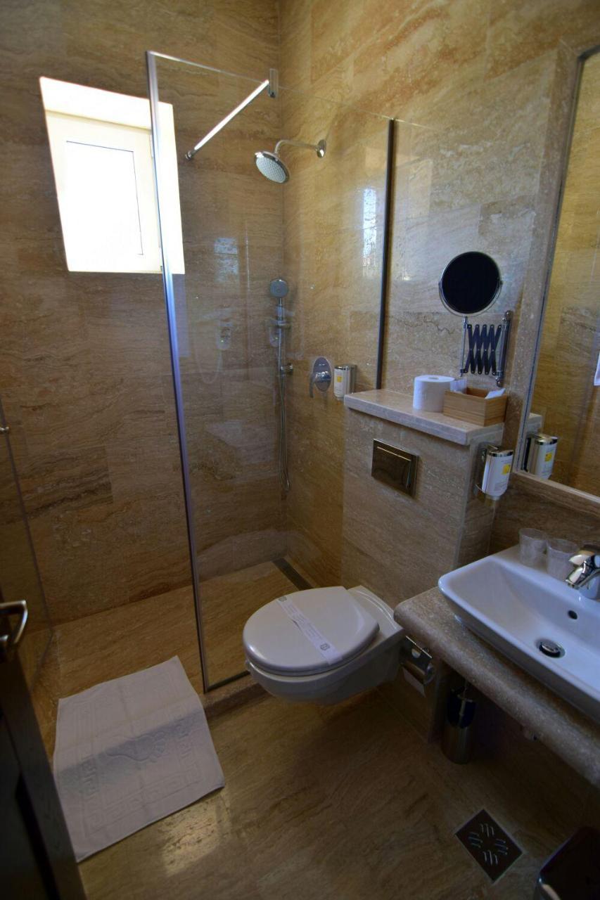 デヴァ Casa Branga Bed & Breakfast エクステリア 写真